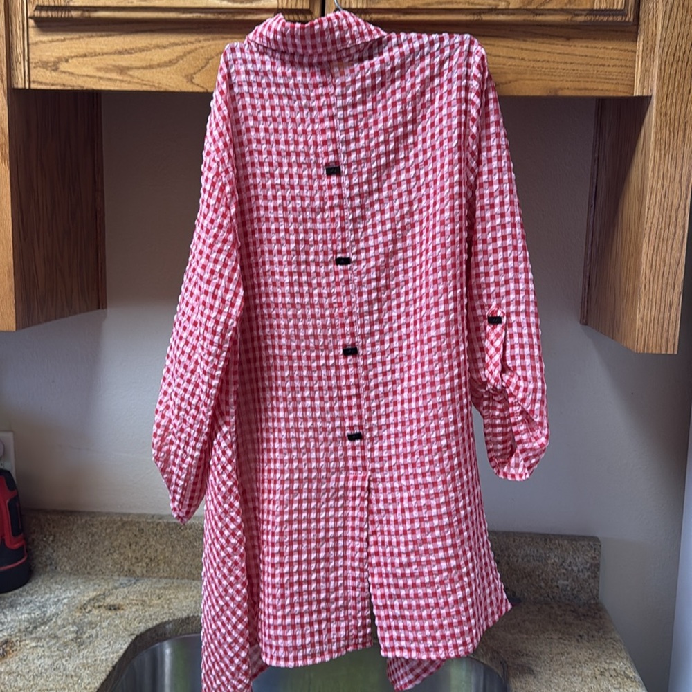 Shi by JOURNEYS Red and White Blouse - Picture 5 of 5